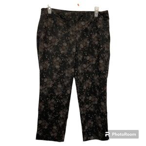 Dahlia size 16W pull on floral pants